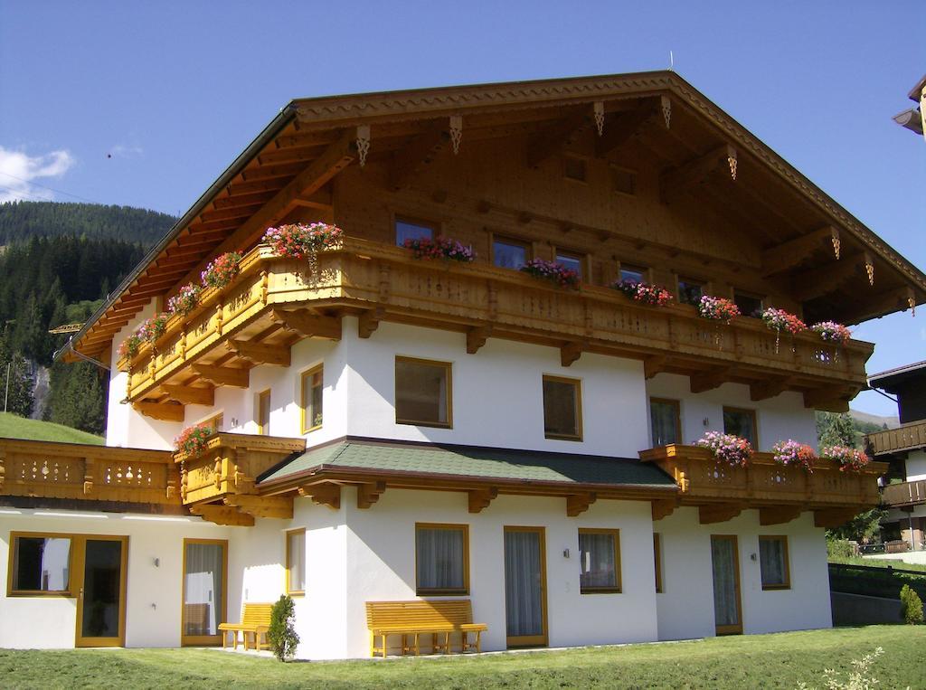 Haus Josefine Apartment Gerlos Bagian luar foto